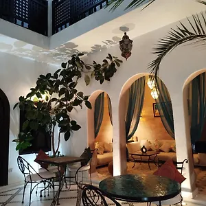 Les Trois Mages Riad